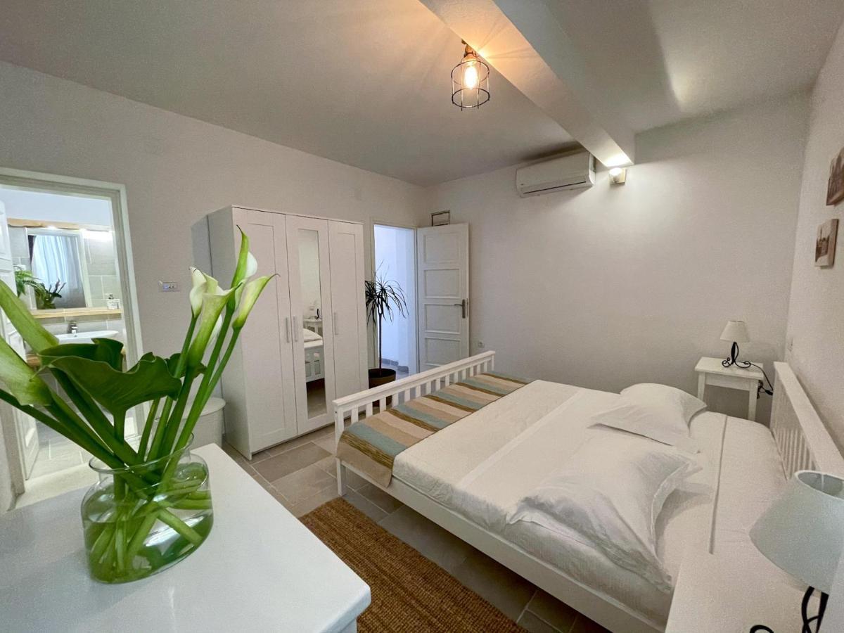Apartments Rita Zadar Buitenkant foto