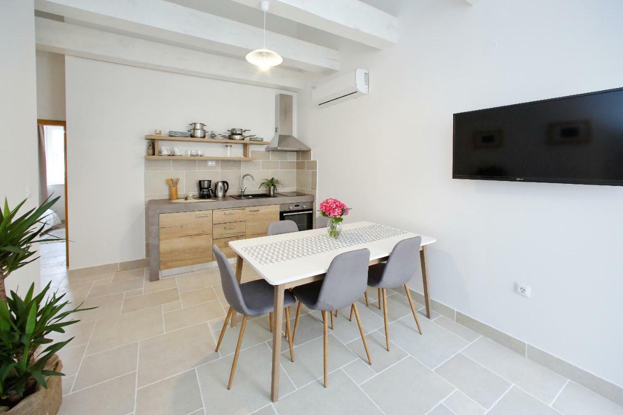 Apartments Rita Zadar Buitenkant foto