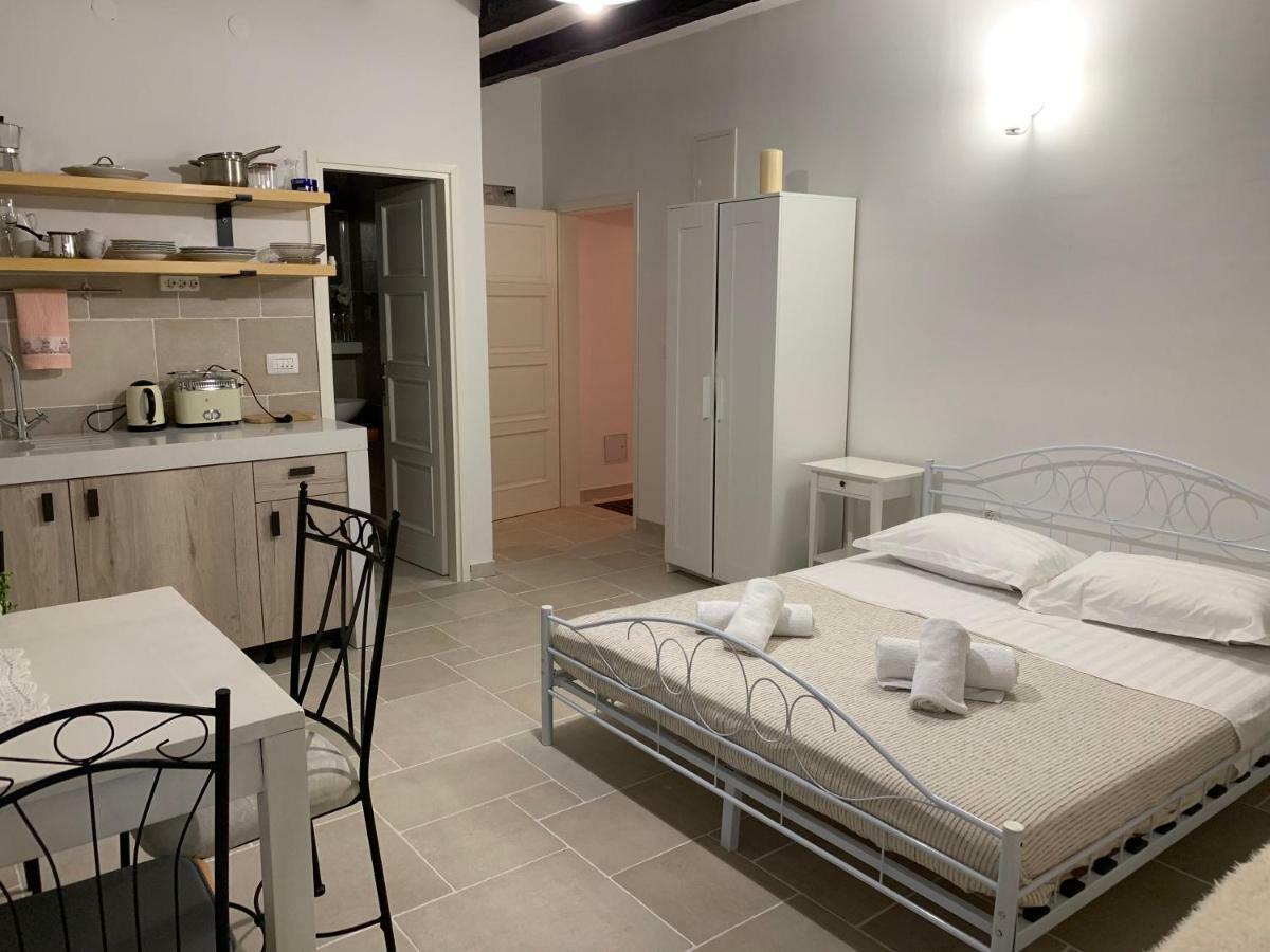 Apartments Rita Zadar Buitenkant foto